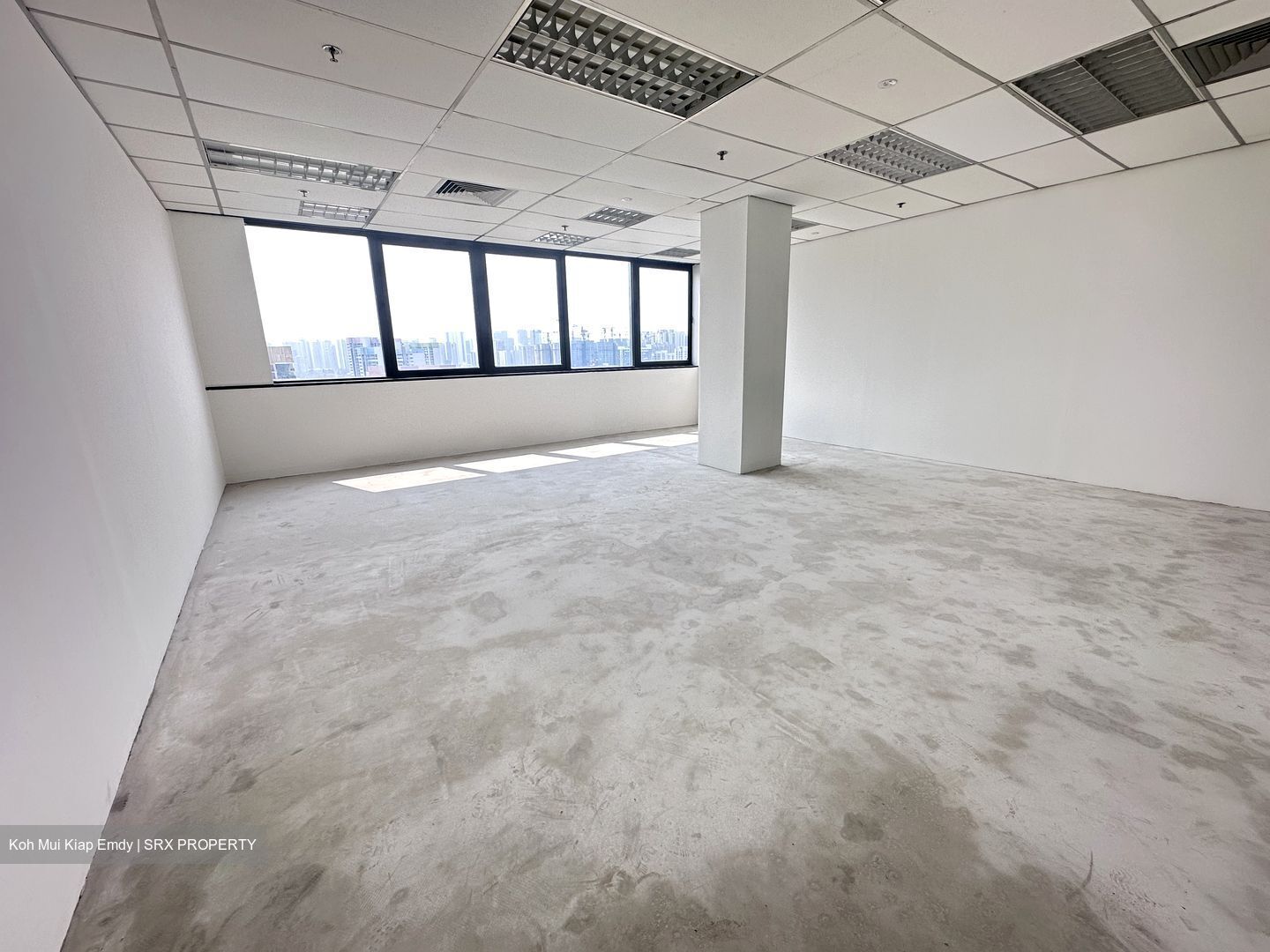 Og Albert Complex (D7), Office #611162461